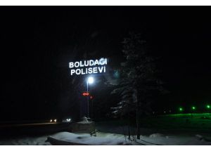 Kar Yağışı Bolu Dağı’nda Ulaşımı Olumsuz Etkiliyor