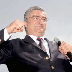 Eski Rektör Mustafa Yurtkuran tahliye edildi