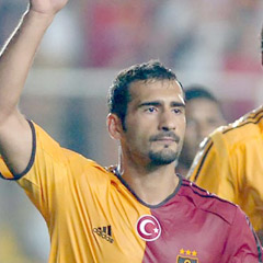 Galatasaray Ümit Karan'la yollarını ayırdı