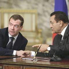 Medvedev: Rusya İslam dünyasının bir parçası