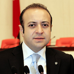 Bağış, kararlı adımlara dikkat çekti!