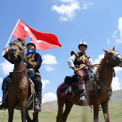 Kırgızların Ulupamir Şenlikleri renkli geçti