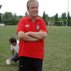 Beşiktaş, Almanya'da futbolcu seçmeleri yapacak