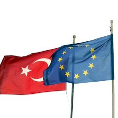 Türkiye mi AB'ye, AB mi Türkiye'ye daha muhtaç?