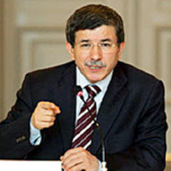 Davutoğlu: Pakistan ve Afganistanlı kardeşlerimizin yanındayız