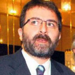 A.Hakan Coşkun kolundan ameliyat oldu