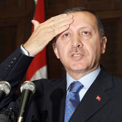 Erdoğan: Eleştirinin de bir insafı olmalı!