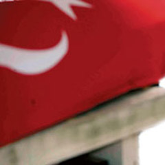Hakkari'de yaralanan er şehit oldu