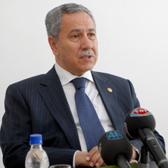Arınç, 'RTÜK' konusuna noktayı koydu