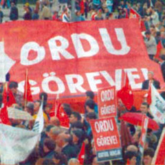 'Ordu göreve' pankartı açan öğrenciler araştırılıyor  