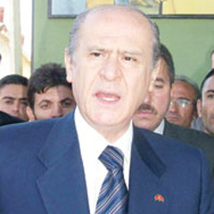 Bahçeli, Amsterdam'da cami ziyaret etti