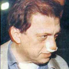 Eşe dosta silah dağıtmışlar