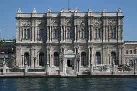 "Dolmabahçe her an havaya uçabilir"
