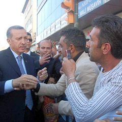 Başbakan Erdoğan'a sevgi seli...