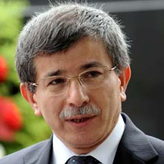 Davutoğlu, Özgürgün ile görüştü