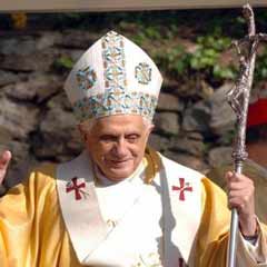 Papa İsrail'den ayrıldı