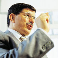 Davutoğlu'ndan HAMAS vurgusu