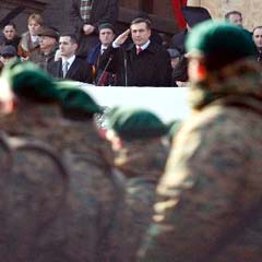 Gürcistan: Rus askerlerine saldırmadık