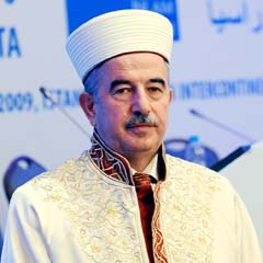 Bardakoğlu: Katliam, taşlaşmış kalplerin eseri