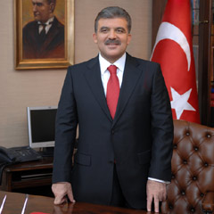 Gül'den yeni kabineye davet