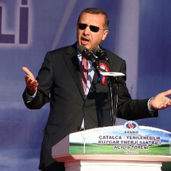 Başbakan Erdoğan finans sektörünü uyardı