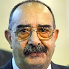 Veli Küçük'ten mesaj var!