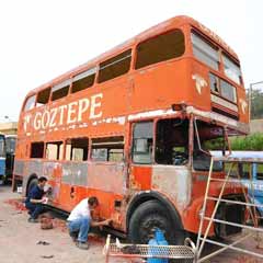 Efsane Göztepe otobüsü dönüyor