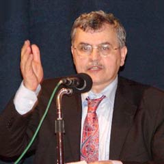 "Ermeni meselesini İslam ülkelerine anlatın"
