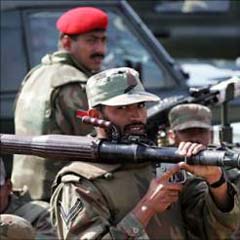 Pakistan'da çatışma: 18 ölü
