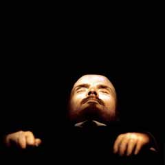 Kriz, Lenin'i de vurdu