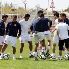 PAF Ligi'nde 28. haftanın lideri Antalyaspor...