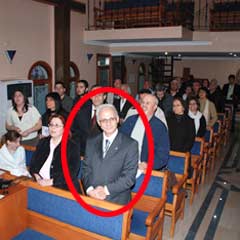 Kilisede bir başkan!
