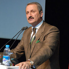 Bakan Çağlayan: 2009 krizden çıkış yılı olacak