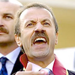 Kerinçsiz savunmasında darbeyi savundu