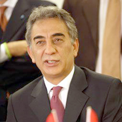 Adnan Polat'tan hakemlere sitem