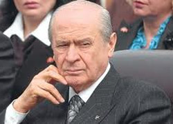 Bahçeli Osmaniye'de şehit ailelerini ziyaret etti