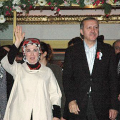 Erdoğan hem tatil hem açılış yaptı