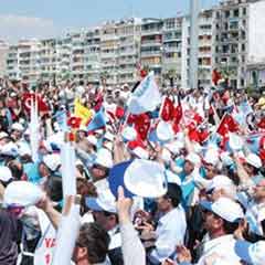 1 Mayıs tatili DİSK'i kesmedi!
