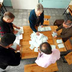 YSK'dan iki ilçede seçimlere iptal kararı