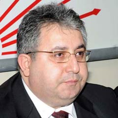 CHP'li vekilden "Yazıcıoğlu için" ilginç protesto