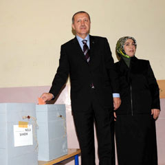 Başbakan'ın sandığından kim çıktı?
