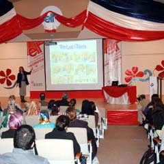 İngilizce öğretmenlerine dil semineri