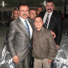Erzin'de "emanetçilerle" fotoğraf çekilmişti