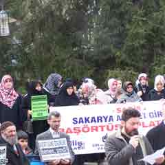 Sakarya'da 184 haftadır başörtüsü yasağı protesto ediliyor