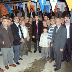 Aliağa'da CHP'den AK Parti'ye toplu katılım