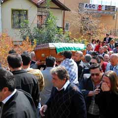 Gazeteci Ahmet Algül yaşama veda etti  