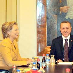 Clinton: Türk ekonomi yönetimi çok başarılı