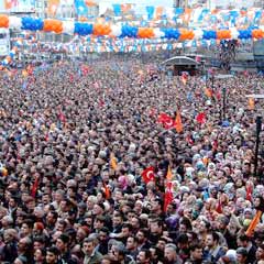 Meydan ya AK Parti'ye ya da CHP'ye kalacak