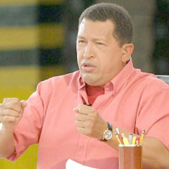 Chavez: Rusya'ya hava üssü verebiliriz