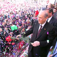 "Bahçeli, MHP'yi tasfiye ediyor!"